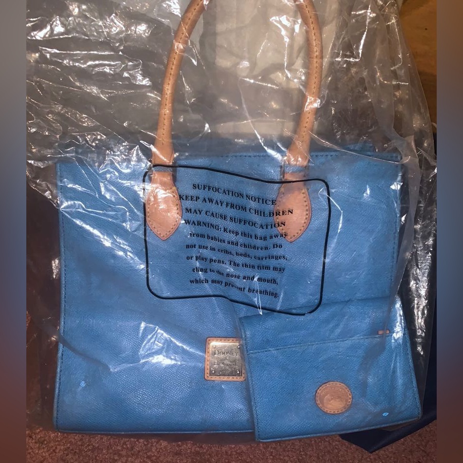 Brand New Blue Vintage Dooney And Bourke With Wallet